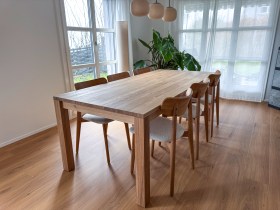 ref-1768215225-et10-esstisch