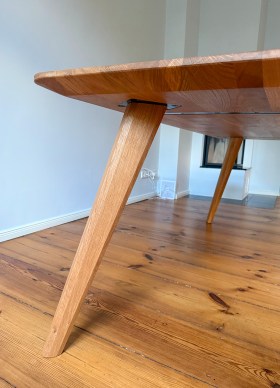 ref-1781527460-et125-esstisch