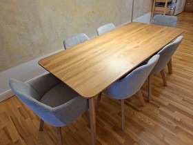 ref-1777282374-et125-esstisch
