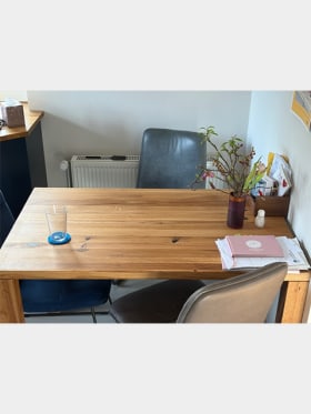 ref-1775554842-et01-esstisch