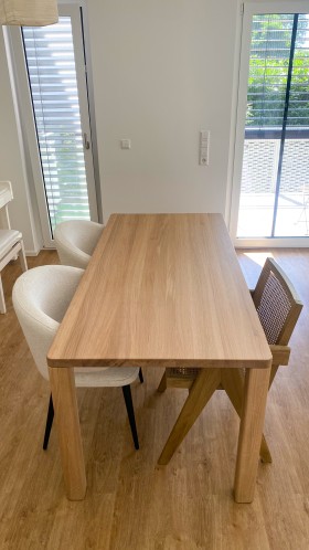 ref-1791285116-et05-esstisch