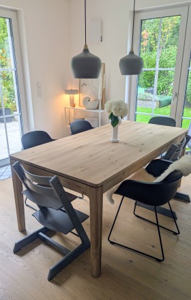 ref-1759225083-et134-esstisch