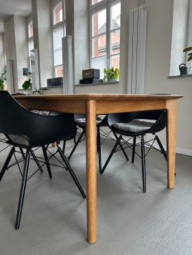 ref-1774270759-et145-esstisch