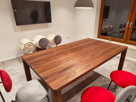 ref-1791364480-et05-esstisch