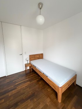 ref-1775038085-b61-bett