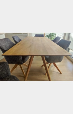 ref-1783339946-et36-esstisch