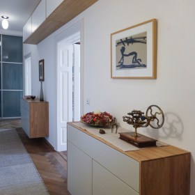 ref-1733130420-sh501-sideboard-haengend