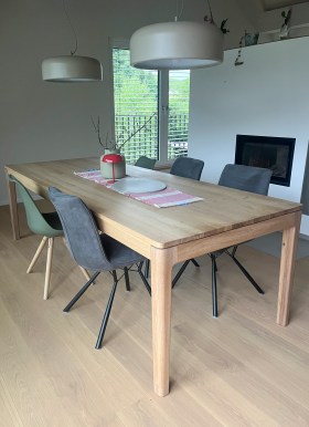 ref-1750060134-et134-esstisch