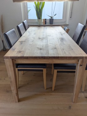 ref-1779791670-et12-esstisch