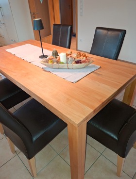 ref-1791365447-et10-esstisch