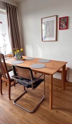 ref-1771233801-et145-esstisch