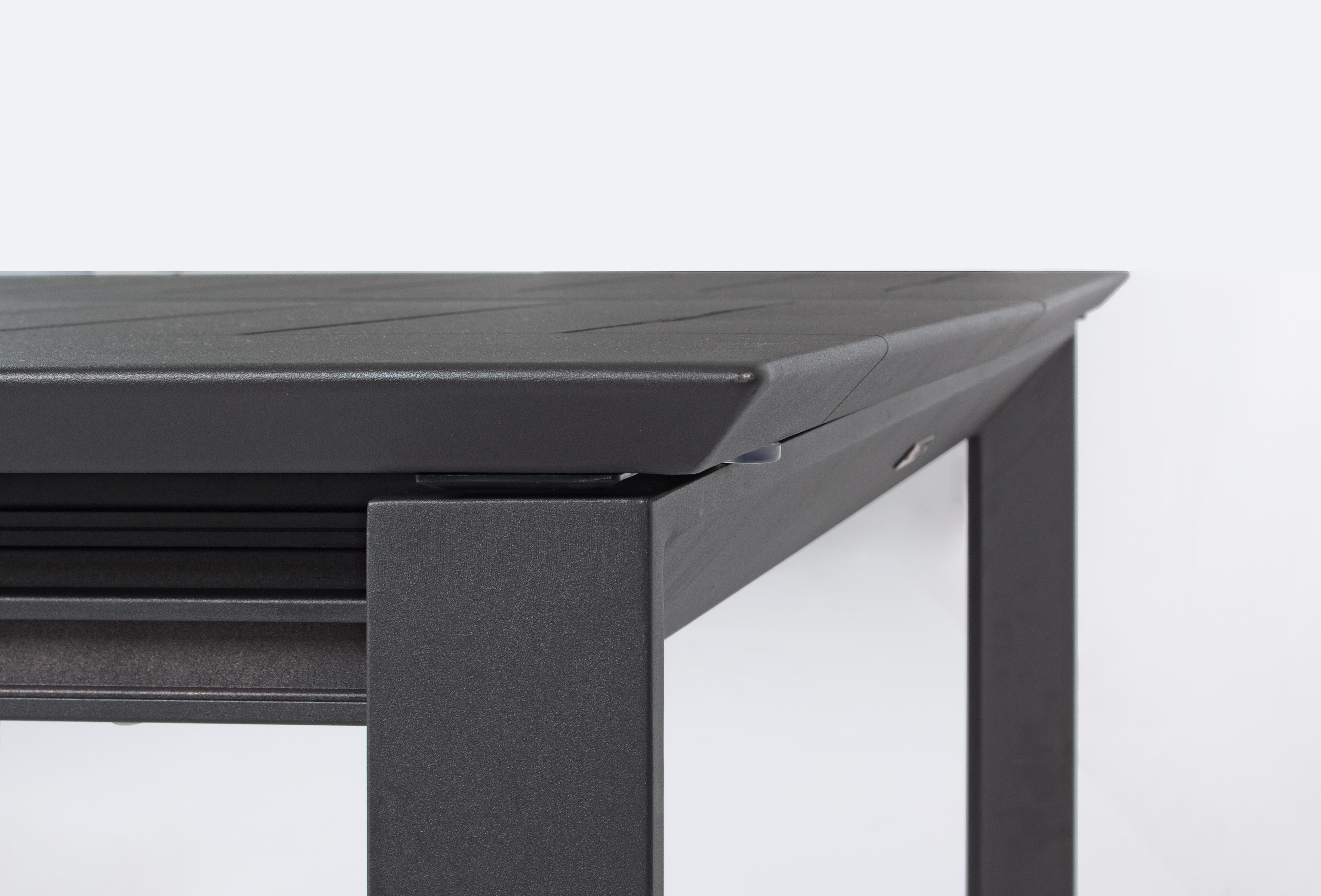 Mesa cuadrada extensible Konnor → Para exterior 