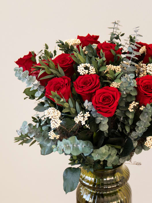 Ramo San Valentín 12 rosas preservadas