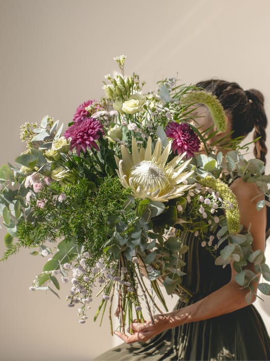 Ramo de Flores naturales Vuelve al Verde 4