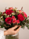 Día de la Madre Ramo Rosas al aire