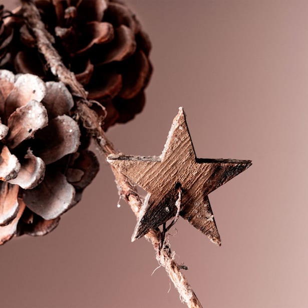 Guirnalda de Piñas Nevadas y Estrellas de Madera 150 cm