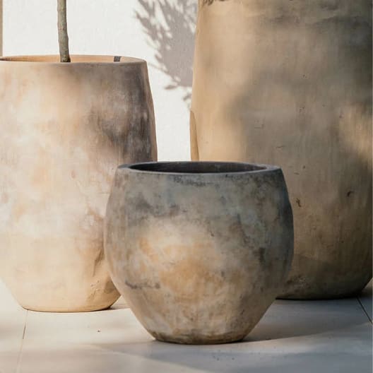 Maceta de Barro Delta Campana Amel Antic - Herstera