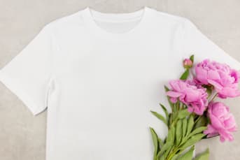 Taller infantil camiseta con flores