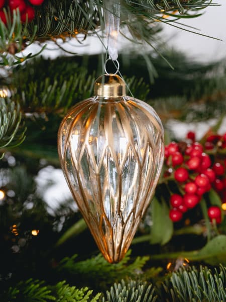 Adorno Navideño de Vidrio Transparente con Finas Líneas Doradas