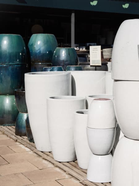 Maceta Fronda esmaltada Glazed blanco (Campana alta)