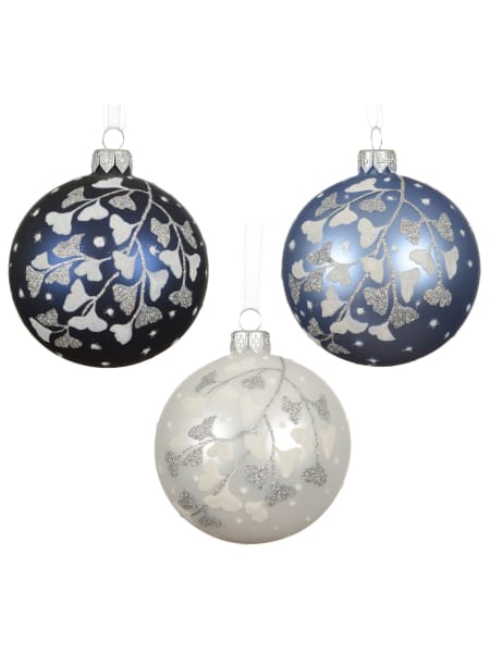 Bola de Navidad mate con pétalos blancos y plata Ø8 cm
