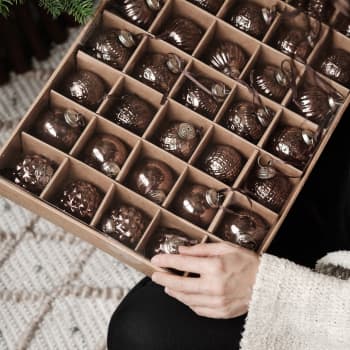 Caja de 40 Bolas de Cristal Color Cobre de 6 cm