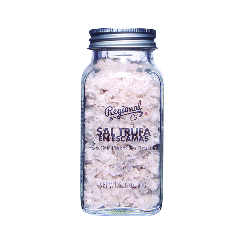 Escamas de sal negra, un elemento decorativo para nuestros platos