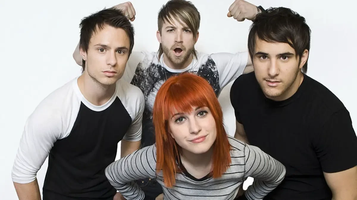 How Well Do You Know Paramore Lyrics? Take the Ultimate Quiz!