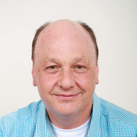 Eduard Mayer https://res.cloudinary.com/fsgpost/image/upload/t_450x450/v1670578654/FSG%20VPA%20Team/Salzburg/person-eduard-mayer_cilngj.jpg