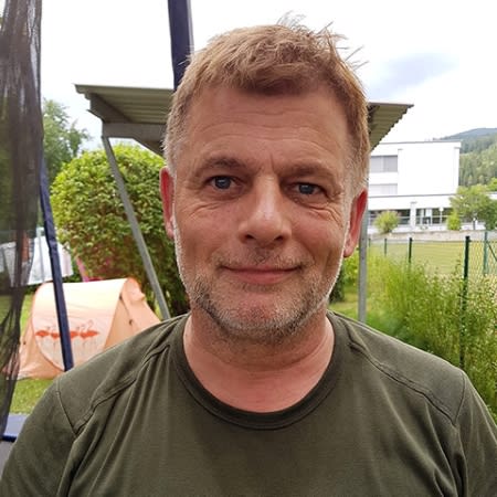 Eduard Schlintl https://res.cloudinary.com/fsgpost/image/upload/t_450x450/v1671004366/FSG%20VPA%20Team/K%C3%A4rnten/Schlintl_Eduard_450x450_gwkjhe.jpg
