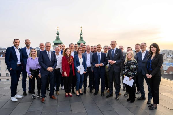 Feierlicher Festakt zur Ernennung von 18 Kolleginnen und Kollegen