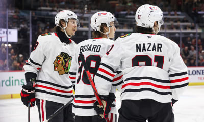Frank Nazar Inks Long-Term Deal with Chicago