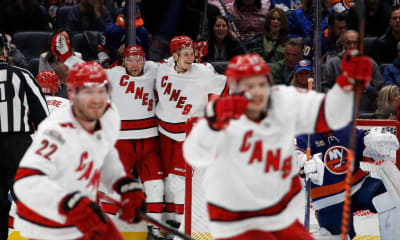 Tip: Carolina Hurricanes take on the New York Islanders