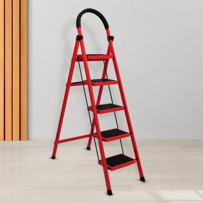 High-Quality Carbon Steel Folding Step Ladder with Anti-Slip Rubber Pads