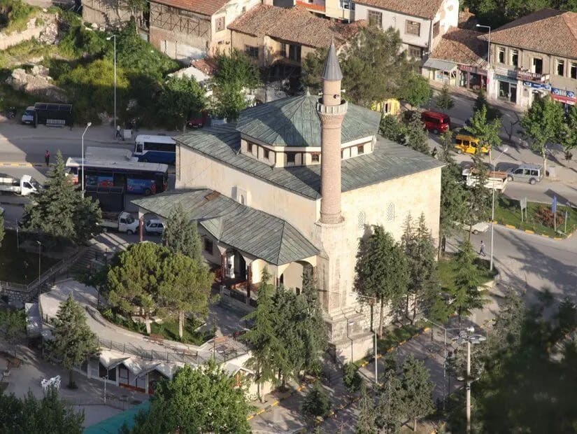 Gümüşlü Cami — Amasya kültürel ve dini yapılar
