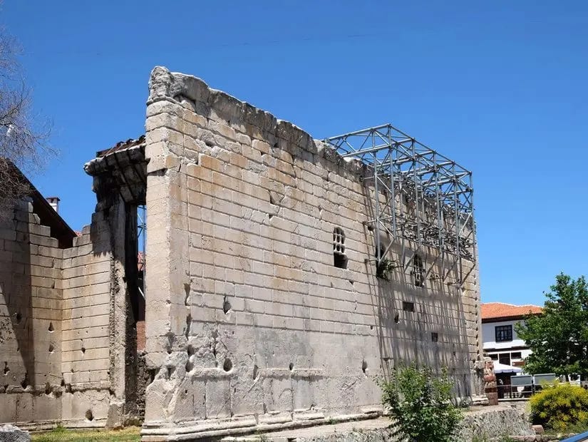 Augustus Tapınağı — Ankara tarihi yerler