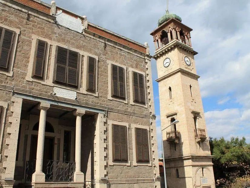 Balıkesir Saat Kulesi — Balıkesir gezilecek yerler