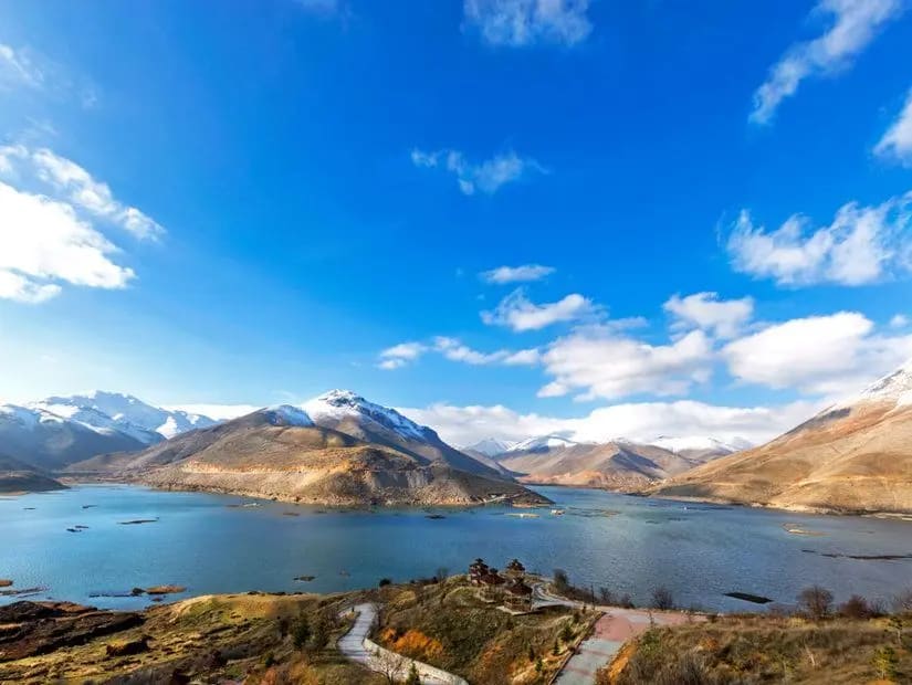 Çat Barajı ve Yüzen Adalar — Adıyaman doğa ve parklar