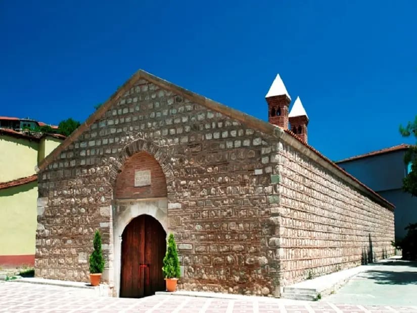 Mihal Bey Hanı (Taşhan) — Bilecik gezilecek yerler