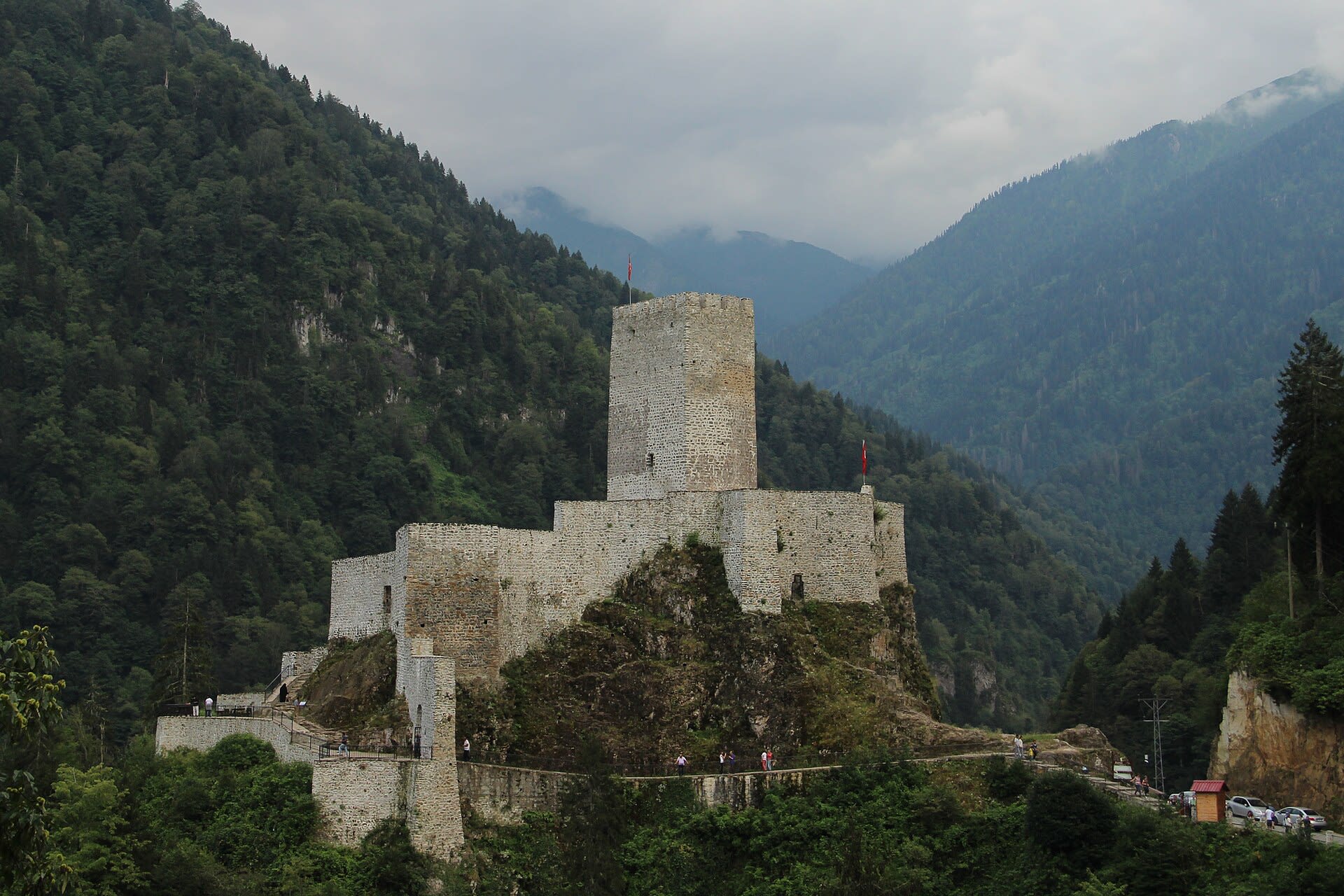 Zil Kale — Rize tarihi yerler