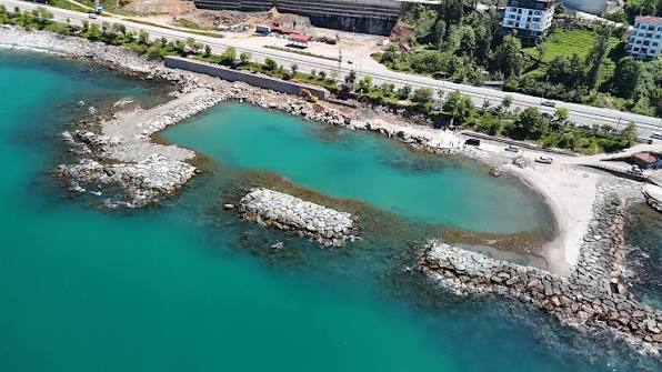 Alipaşa Plajı — Rize plajlar