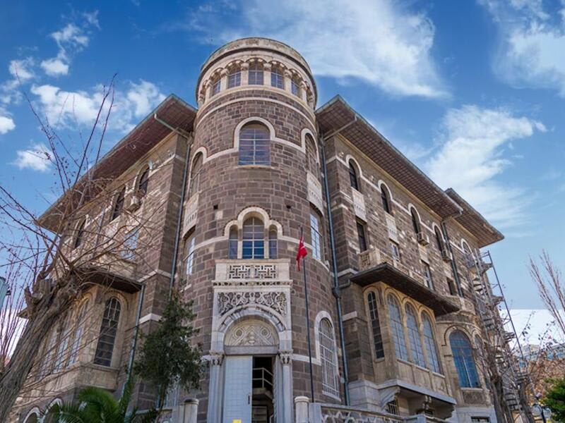 İzmir Arkeoloji Müzesi — İzmir gezilecek yerler
