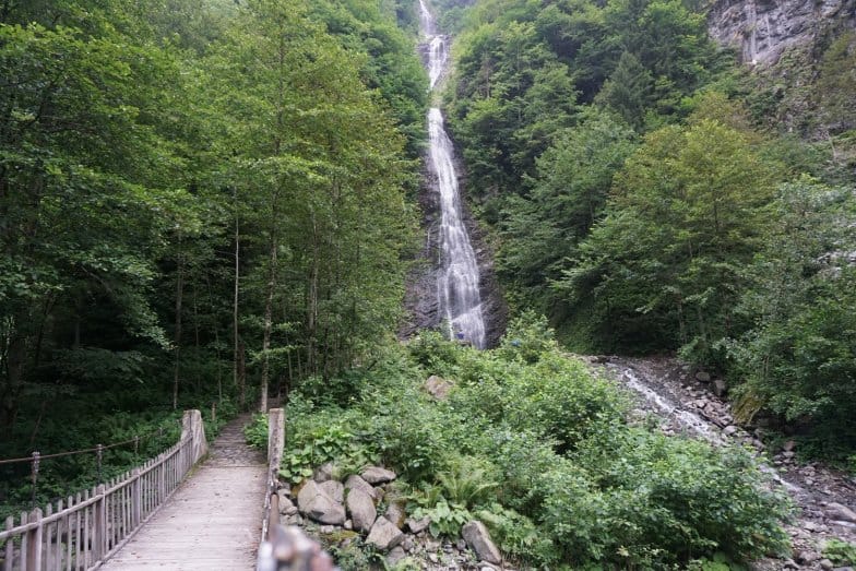 Bulut Şelalesi — Rize doğa ve parklar