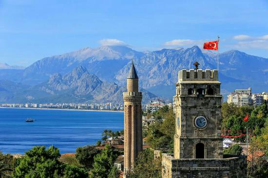 Antalya Saat Kulesi — Antalya tarihi yerler