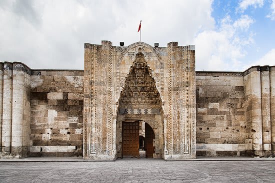 Sultanhanı Kervansarayı — Aksaray müze ve saraylar