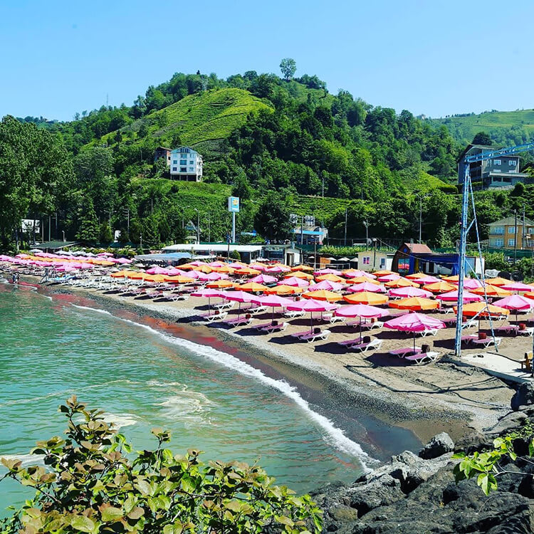Limanköy Plajı — Rize plajlar