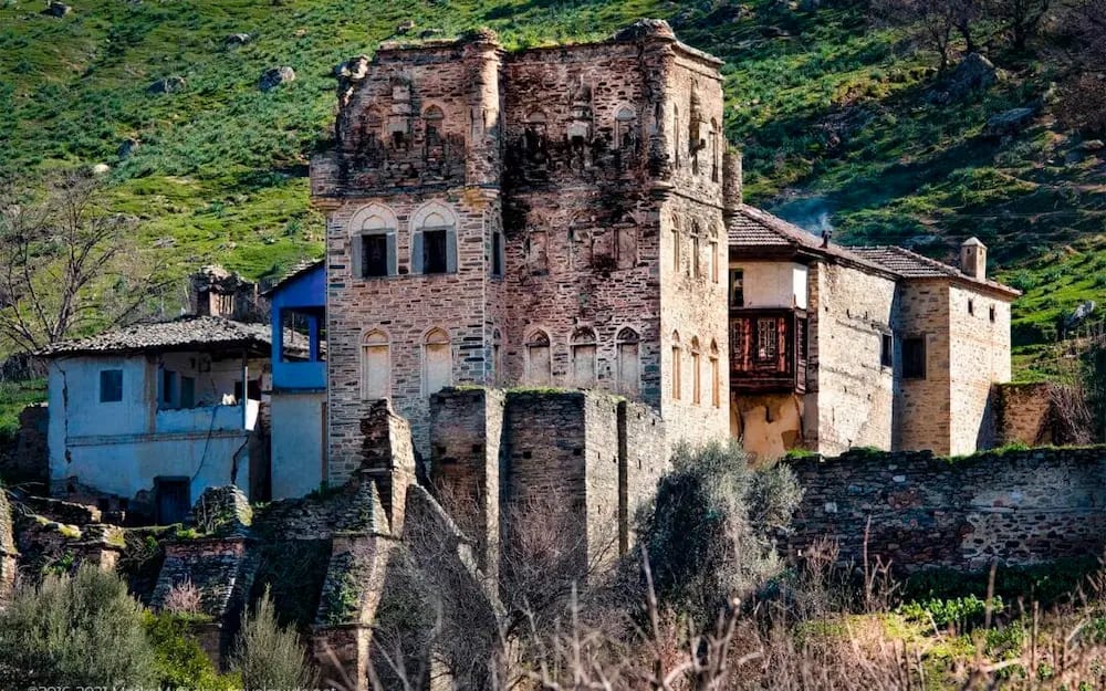 Arpazlı ailesi — Aydın tarihi yerler