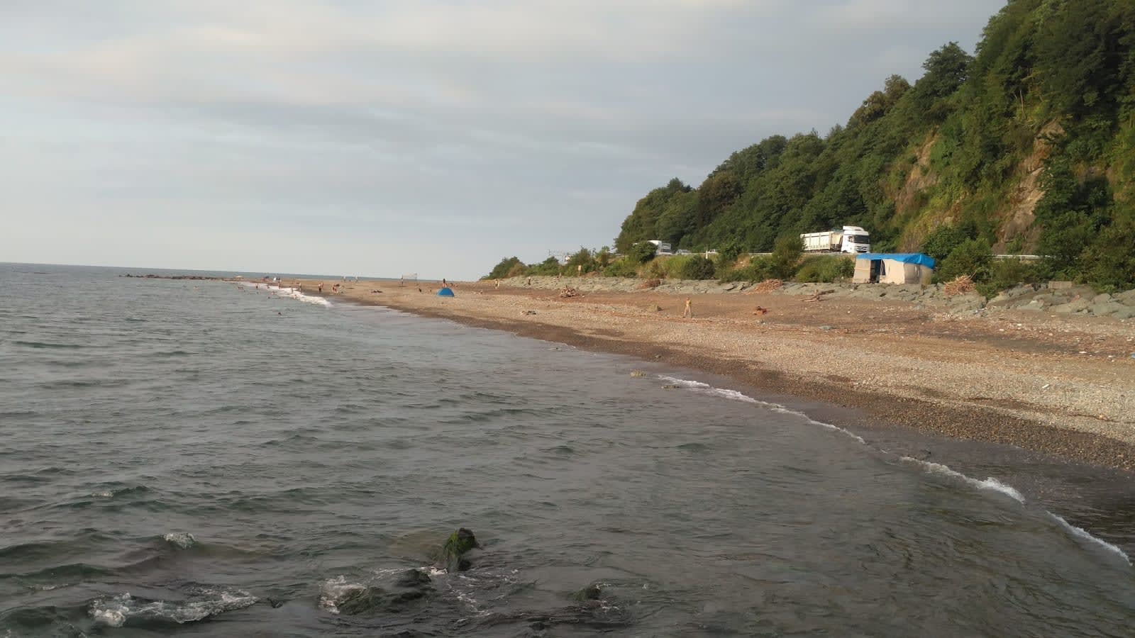 Melyat Deresi Sahili Halk Plajı — Rize plajlar