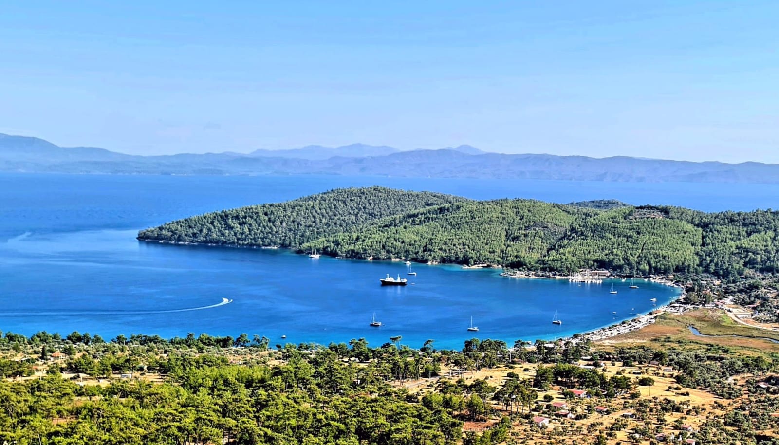 Akbük Koyu — Muğla plajlar