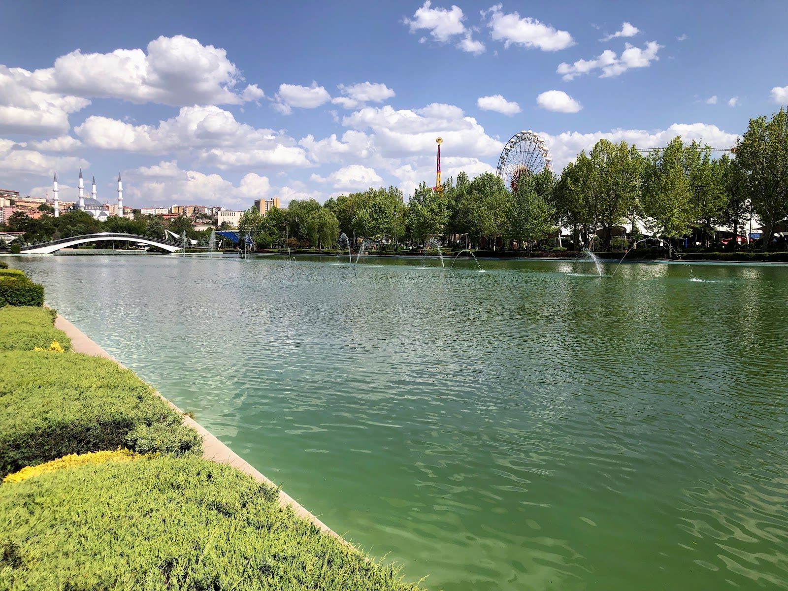 Gençlik Parkı — Ankara doğa ve parklar